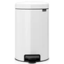 Kép 1/10 - Brabantia NewIcon pedálos hulladékgyűjtő szagmentesen záródó Soft-Close fedél, műanyag tartály, 12L - X méret, acél, fehér - 111969