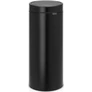 Kép 1/6 - Brabantia Touch Bin New Soft-Touch nyomófedeles hulladékgyűjtő belső tartállyal, kerek, 30L - G méret, acél, matt fekete - 115301