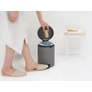 Kép 3/6 - Modern betonszürke ásványi textúrájú Brabantia NewIcon 5L-es hulladékgyűjtő