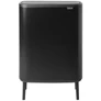 Kép 1/11 - Brabantia Bo Touch Bin Hi szelektív hulladékgyűjtő Soft-Close fedéllel, magasított, lábakon álló, műanyag tartály, XXL, 2x30L - O méret, acél, matt fekete - 130625