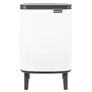 Kép 1/11 - Brabantia Bo Waste Bin Hi hulladékgyűjtő felnyitható, Soft-Close fedéllel, magasított, lábakon álló, műanyag tartály, 7L - B méret, acél, fehér - 227165