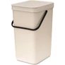 Kép 1/13 - Brabantia Sort & Go konyhai szemetes felnyitható fedéllel, fogantyúval szelektív és komposzt gyűjtéséhez, 16L - D méret, világos bézs - 251740