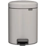 Kép 1/11 - Brabantia NewIcon pedálos hulladékgyűjtő szagmentesen záródó Soft-Close fedél, műanyag tartály, 5L - W méret, acél, hamvasszürke - 252204