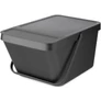 Kép 1/16 - Brabantia Sort & Go Stackable Waste Bin halmozható hulladékgyűjtő felnyitható fedéllel, fogantyúval szelektív gyűjtéshez, 20L, sötétszürke - 277726