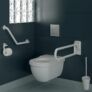 Kép 3/3 - DELABIE fehér nylon bevonatú, csúsztatható zuhanyfej tartó 32 mm-es zuhanykapaszkodókra, ergonomikus rögzítőfejjel