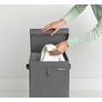 Kép 4/10 - Felnyitható fix fedél.
